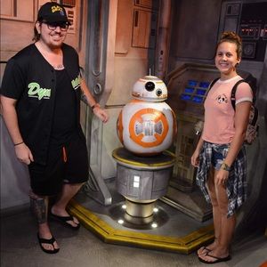 Meet your posher, Sara!